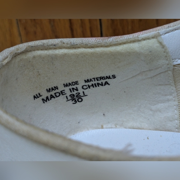 Coasters Casual Black and White Women's Shoes - Picture 8 of 10